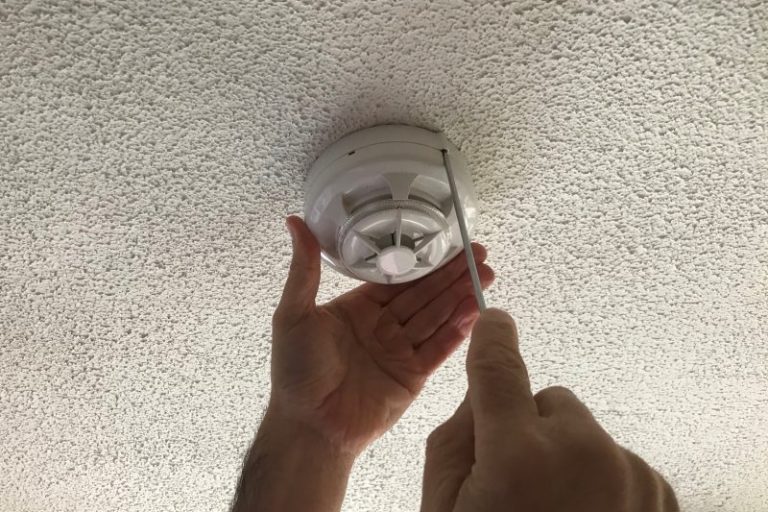 NITTAN SPONSORS ‘OUTSTANDING APPRENTICE FIRE ALARM ENGINEER OF THE YEAR’